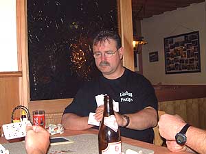 Beat Schmid schmiert